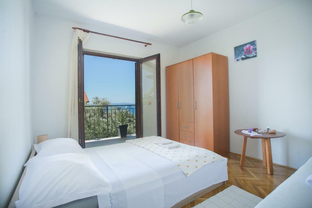 Apartament House Silva Podstrana Zewnętrze zdjęcie